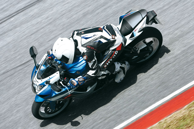 suzuki gsxr action3 suzuki gsxr action3