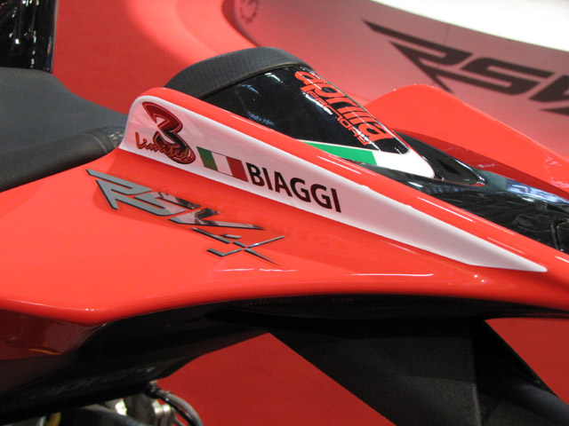aprilia rsv4 factory aprc max biaggi aprilia rsv4 factory aprc max biaggi