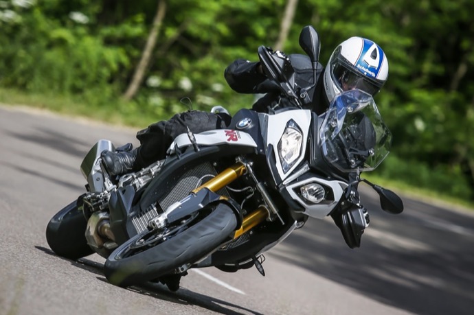 essai bmw s 1000 xr sur les routes du morvan essai bmw s 1000 xr sur les routes du morvan