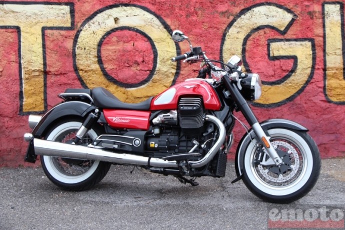 moto guzzi california 1400 eldorado pose dans l usine de mandello del lario moto guzzi california 1400 eldorado pose dans l usine de mandello del lario
