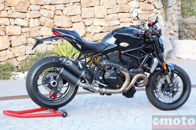 ducati monster 1200 r noire arri re ducati monster 1200 r noire arri re