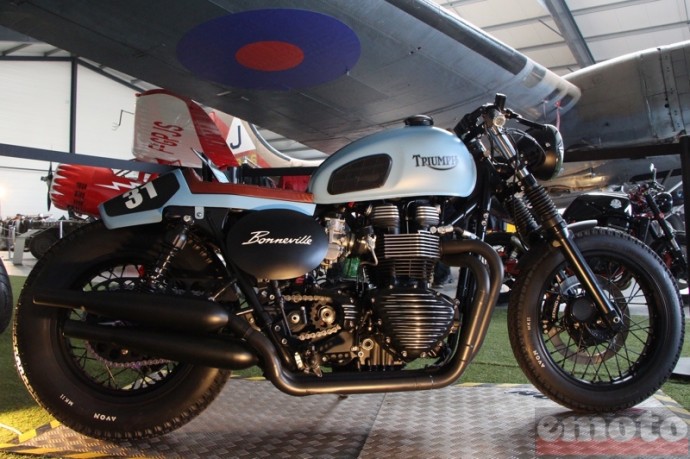 triumph bonneville t100 cafe racer par raspo triumph bonneville t100 cafe racer par raspo