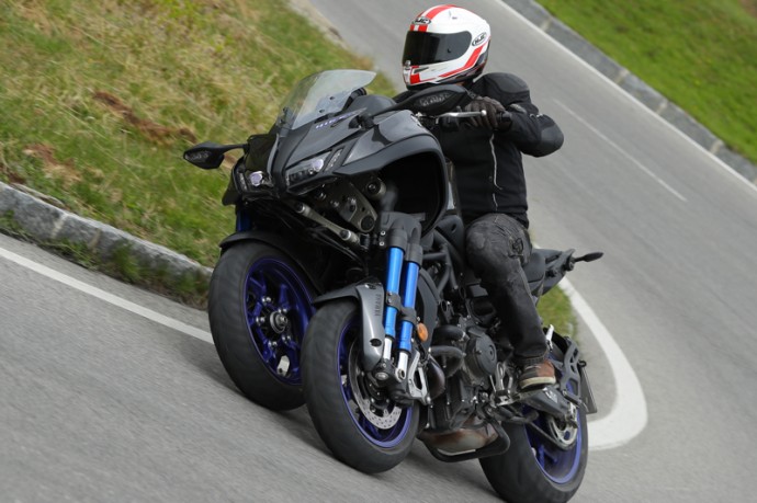 yamaha niken offre la prise en main d une moto yamaha niken offre la prise en main d une moto