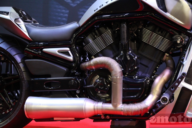 au coeur de la motorhell master un moteur vrsc de 150 chevaux au coeur de la motorhell master un moteur vrsc de 150 chevaux