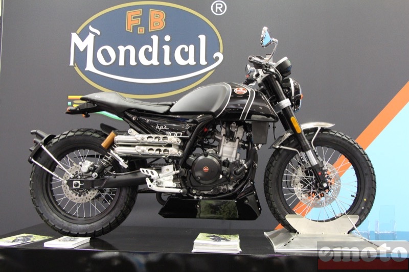 Mondial HPS 300 et Sport Classic 125 à Intermot