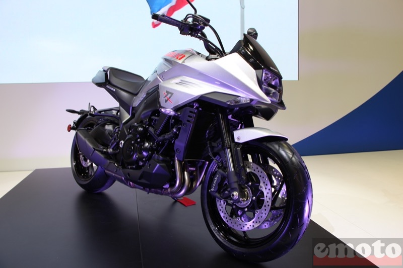 comme en 1980 un nouveau design katana habille une moto connue en 2018 la gsxs 1000