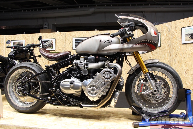 bonnie and ride sur base bonneville bobber par triumph toulouse