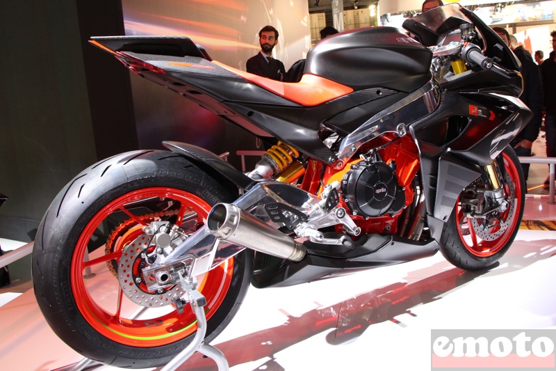 profil arriere du concept aprilia rs 660 a eicma