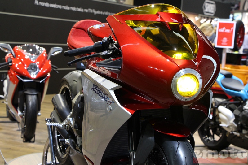 MV Agusta Superveloce 800 et Brutale 1000 Oro