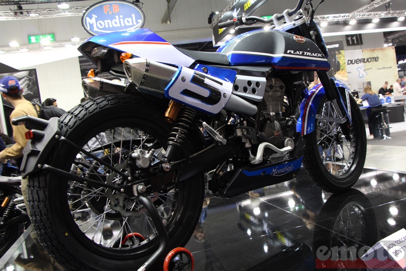 fb mondial flat track echappement haut plaque numero et capot de selle tout est la fb mondial flat track echappement haut plaque numero et capot de selle tout est la