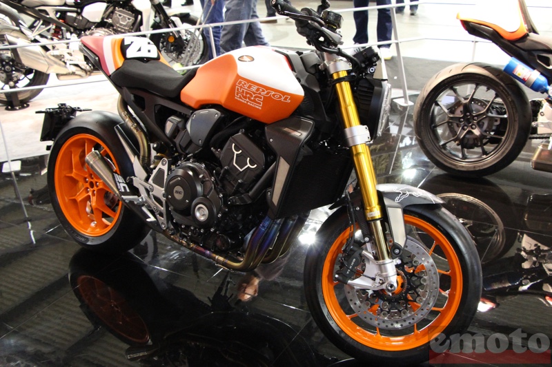 honda cb 1000 r par moto macchion dani pedrosa replica honda cb 1000 r par moto macchion dani pedrosa replica