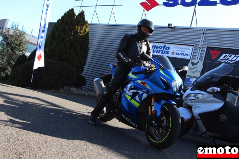 Rencontre Moto Virus avec Vincent fan de sportives, vincent est fan de sportives et il a pu essayer la nouvelle gsxr chez moto virus