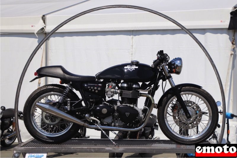 couverture cafe racer numero 11 triumph 900 tts mecatwin couverture cafe racer numero 11 triumph 900 tts mecatwin