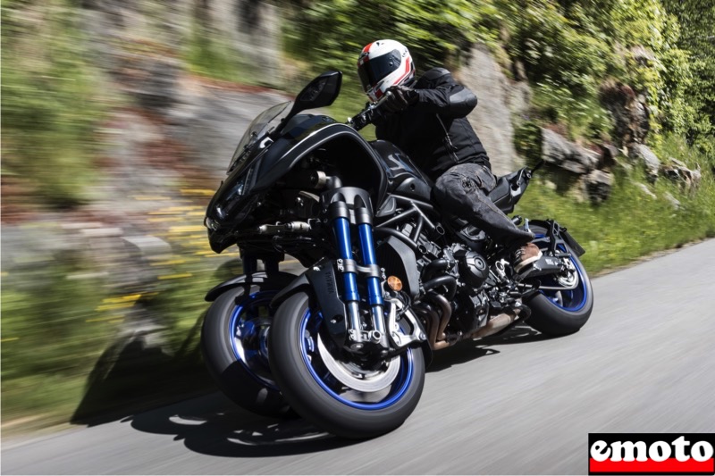Essai vidéo Yamaha Niken Essai vidéo Yamaha Niken