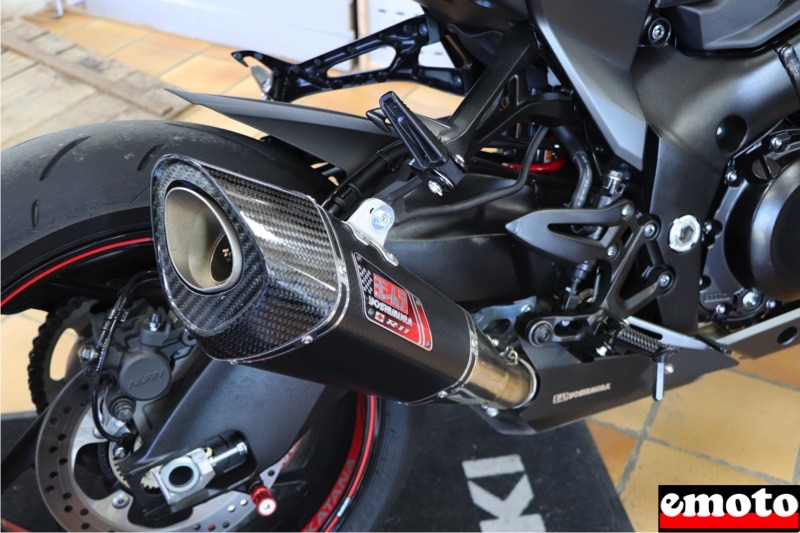 le pot yoshimura installe sur la suzuki katana