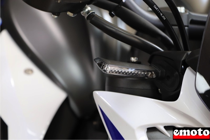 clignotants a led sur la suzuki