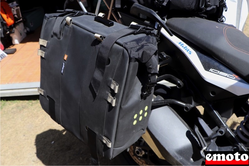 kriega os 32 sur une ktm adventure kriega os 32 sur une ktm adventure