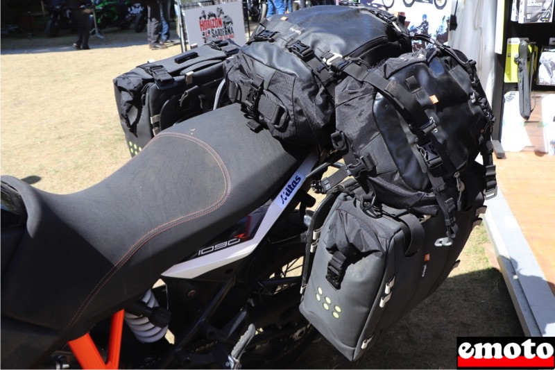 montage de bagages kriega sur l adventure 1090 de samuel fremy montage de bagages kriega sur l adventure 1090 de samuel fremy