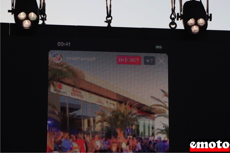 nina cherry lance son live instagram et sur l ecran geant qui atteindra 17 personnes en direct