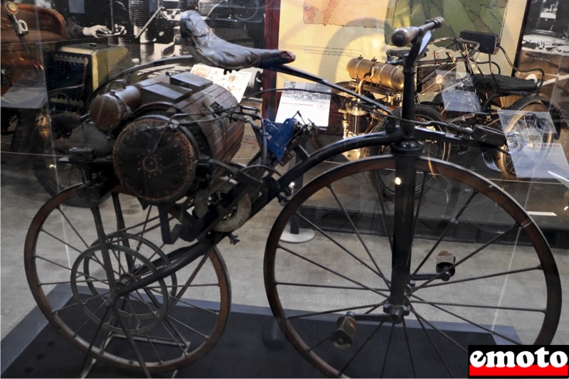 Première moto à vapeur de Louis Guillaume Perreaux, velocipede a vapeur de louis guillaume perreaux expose aux ateliers des pionniers Première moto à vapeur de Louis Guillaume Perreaux, velocipede a vapeur de louis guillaume perreaux expose aux ateliers des pionniers