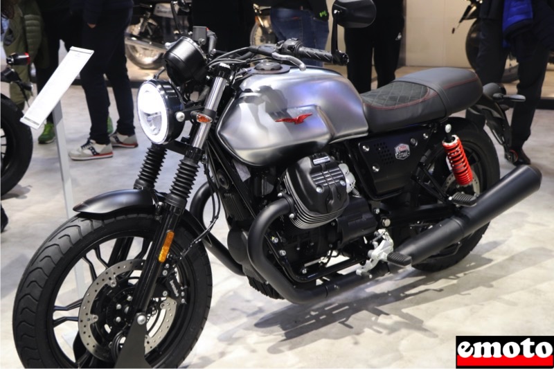 moto guzzi v7 iii stone s a eicma 2019 moto guzzi v7 iii stone s a eicma 2019