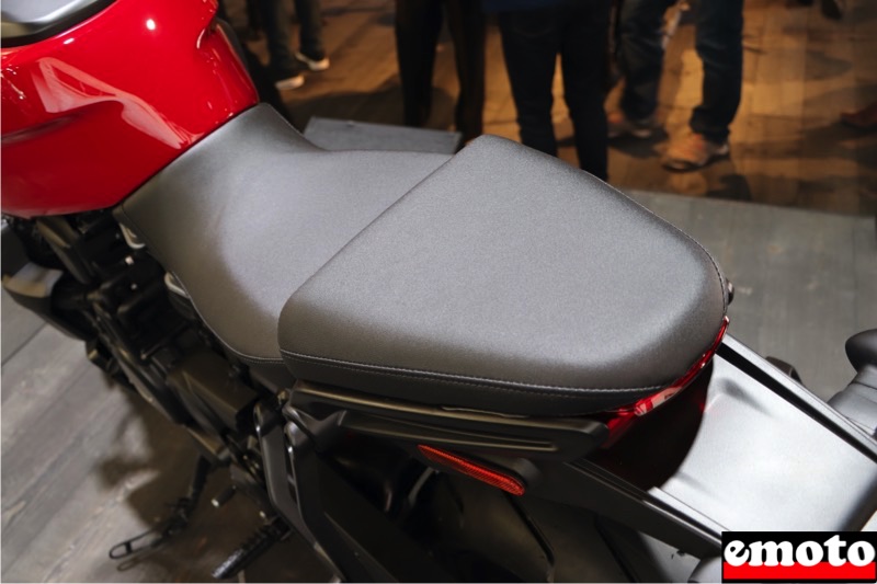 selle de la harley davidson bronx 975 selle de la harley davidson bronx 975