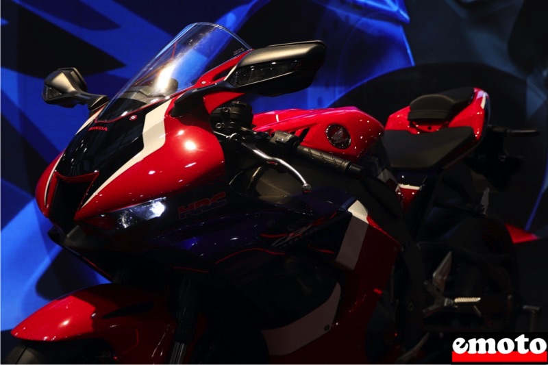 Honda CBR 1000 RR R, Africa Twin 1100, CB4X, EICMA