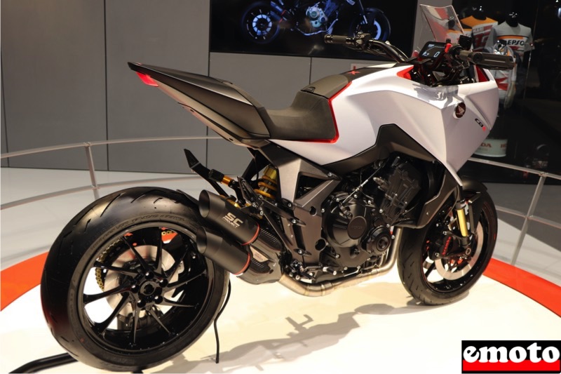 honda concept cb4x avec un monobras