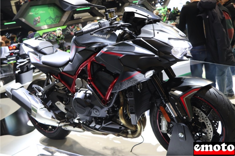 kawasaki z h2 du cote droit