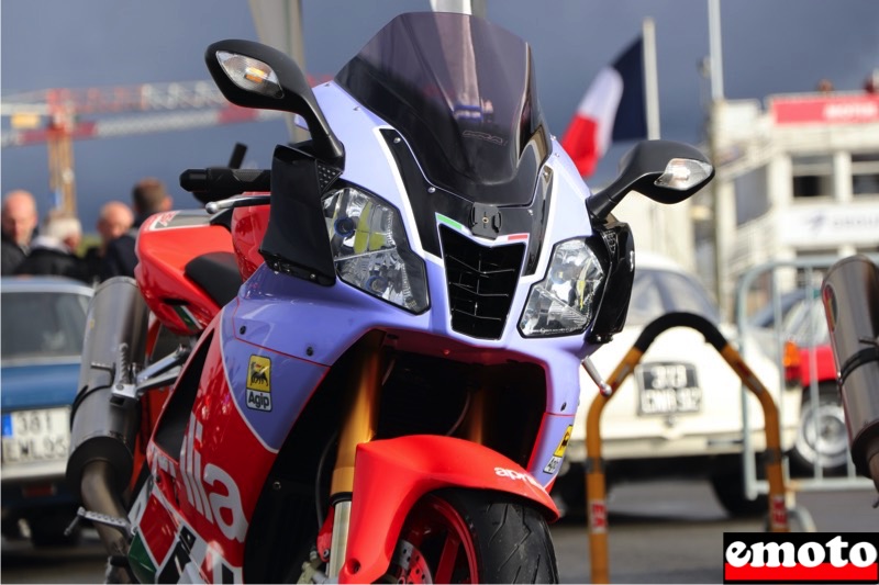 aprilia rsv 1000 r bol est ainsi a la suite d un concours artistique