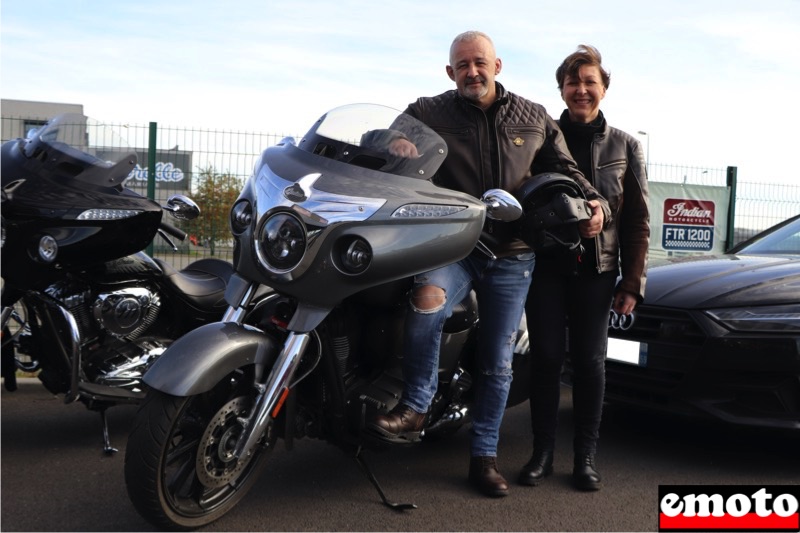 Alain, Annie et leur Chieftain chez Indian Lille, alain et annie avec leur indian chieftain