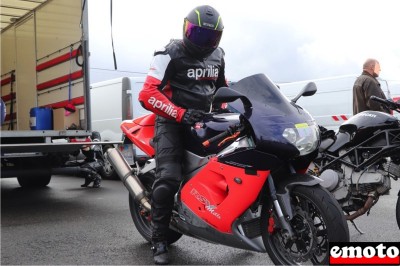 Florian et son Aprilia RSV 1000 à Italian Meeting