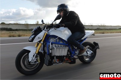 Essai du BMW e Roadster, la futur S1000R 100% électrique