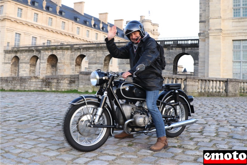 Traversée de Paris hiver 2020, Jacques et sa BMW R50/2, jacques et sa bmw r50 2 devant le chateau de vincennes