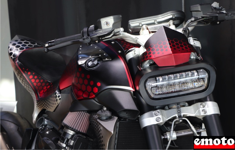 perspective sur le design et les couleurs de cette r1200r perspective sur le design et les couleurs de cette r1200r
