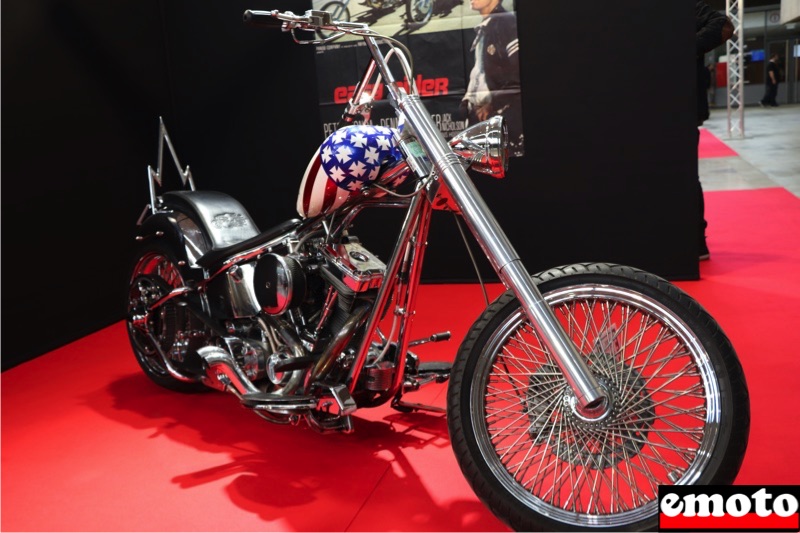 Motos du cinéma au salon du deux-roues de Lyon en 20 films Harley-davidson-captain-america-dans-easy-rider