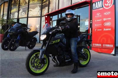 Dédou et sa Yamaha MT 09 chez Yam34, pour le 3 cylindres