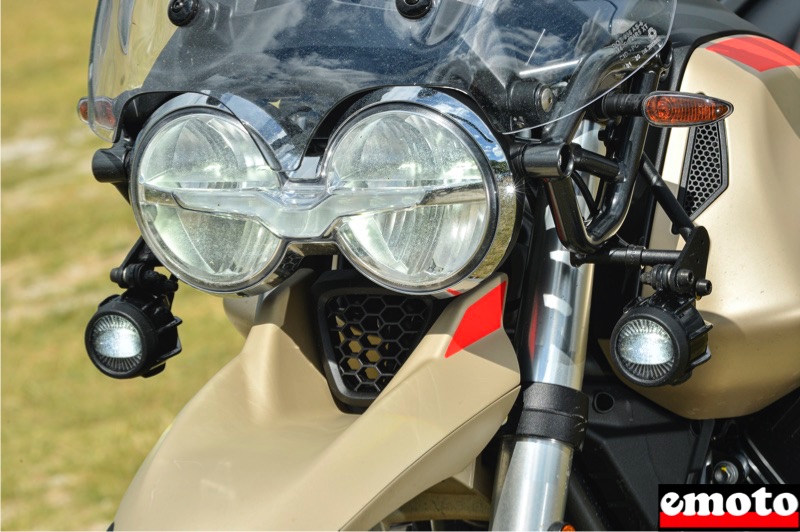 Essai Moto Guzzi V85 TT Travel, 5 choses à retenir, moto guzzi v85 tt travel paree pour le voyage