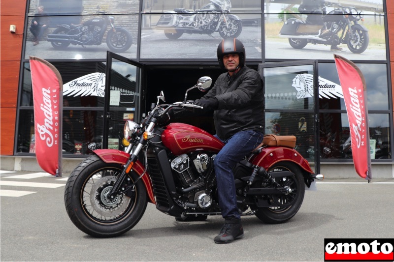 Laurent et sa Scout 100th Anniversary chez Indian Orléans, laurent et son indian scout 100th anniversary edition