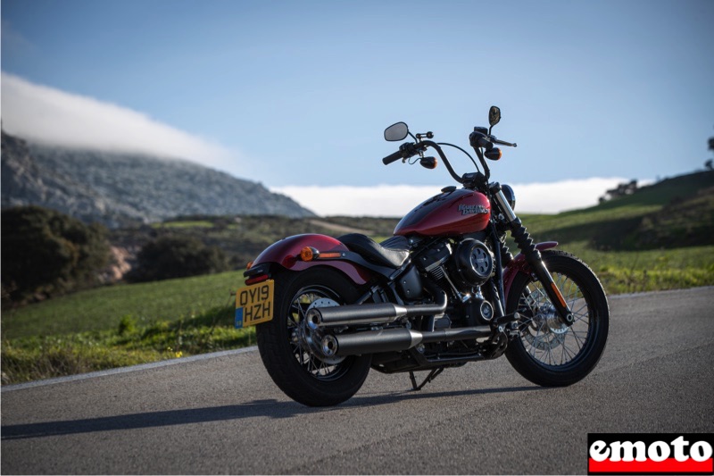 le street bob est un softail plus un dyna