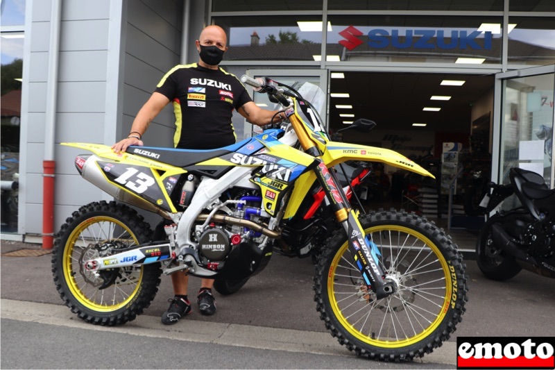 Antonio et sa Suzuki RMZ 250 chez Moto Concept à Merlebach, antonio et sa suzuki rmz 250 devant chez moto concept 57 a freyming merlebach