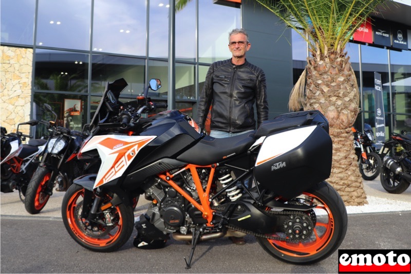 Cédric et sa KTM 1290 Super Duke GT au Moto Park Montpellier, cedric et sa ktm 1290 super duke gt