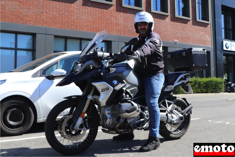 Vincent et sa BMW R 1250 GS chez Moto Loft à Gennevilliers, vincent et sa bmw r 1250 gs chez moto loft