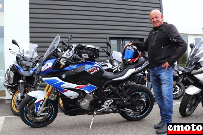 Jacques et sa BMW S 1000 XR chez JMS Motos en Avignon, jacques et sa bmw s 1000 xr chez jms motos en avignon