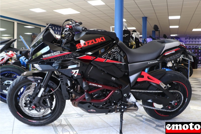 suzuki katana stunt signee motos dario