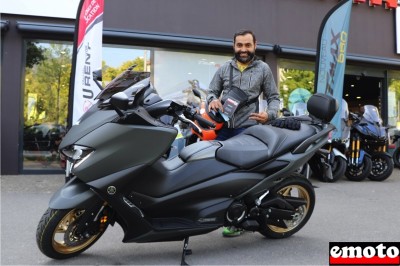 Wohiabur et son Yamaha T Max 560 chez Team Menduni Grenoble