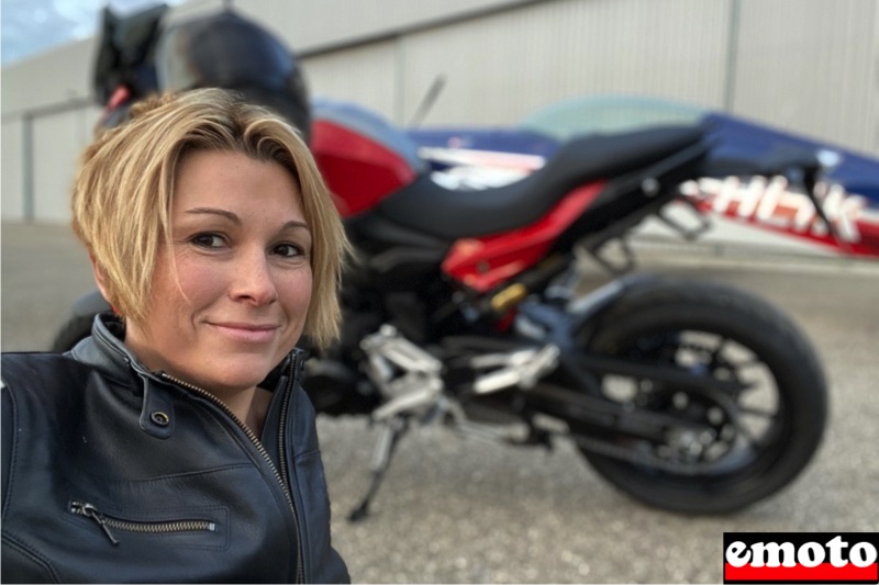 melanie astles et sa nouvelle f 900 xr