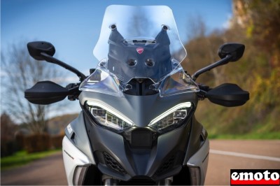 Il y a 25 Ducati Multistrada V4 2021 dans le configurateur