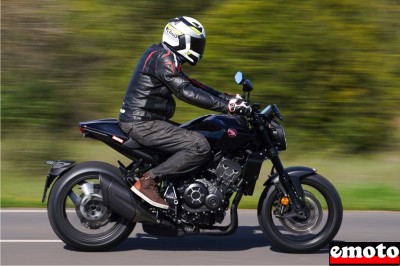 Podcast : essai Honda CB1000R modèle 2021 Black Edition
