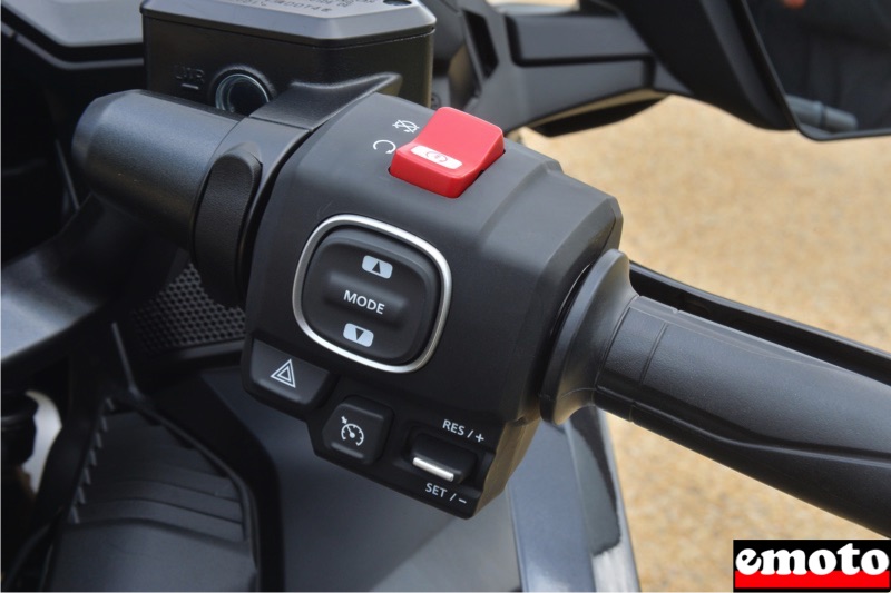 commodo droit specifique a la boite meca avec le changement du mode moteur commodo droit specifique a la boite meca avec le changement du mode moteur